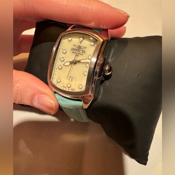Invicta watch ⏱️ - Picture 7 of 12